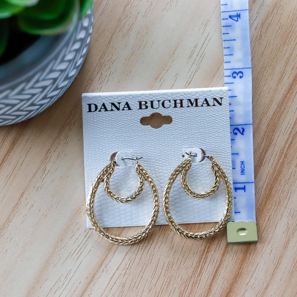 ❤️3 FOR $20❤️Dana Buchman Gold Hoop Earrings - Picture 2 of 3